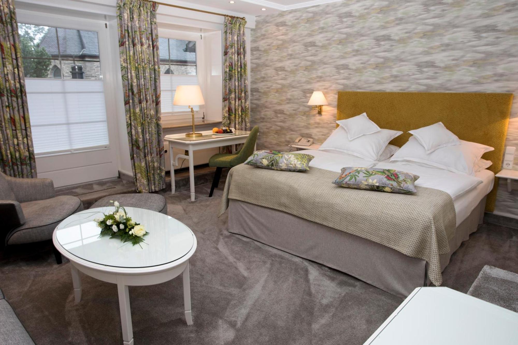 ווינטרברג Romantik Berghotel Astenkrone מראה חיצוני תמונה